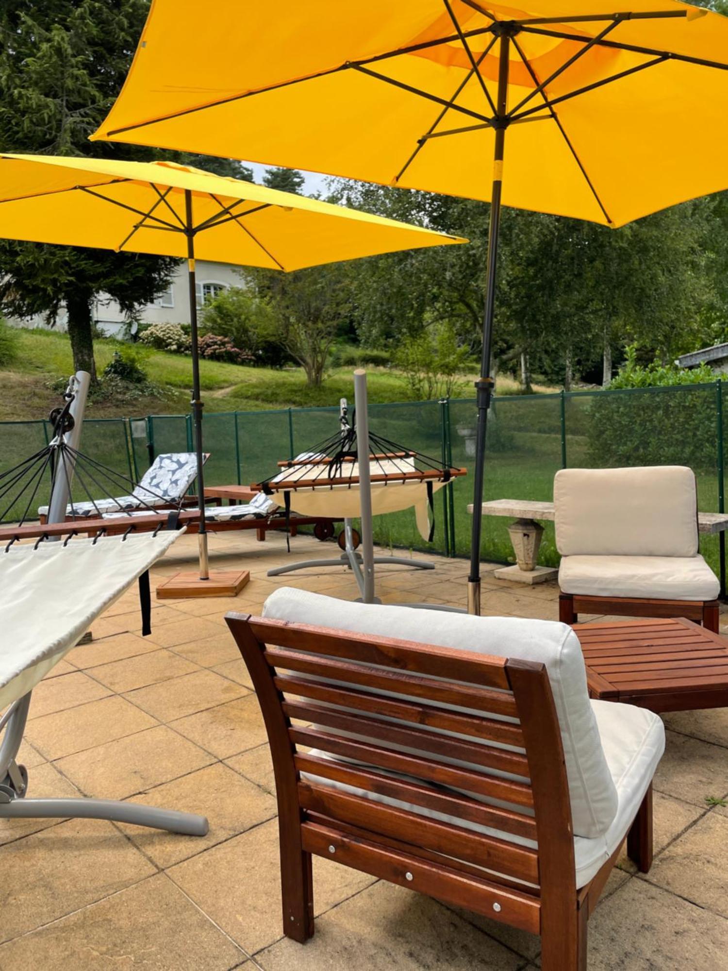 L'Oree Des Roses, Hebergement De Vacances Avec Jardin Et Piscine Gan Kültér fotó