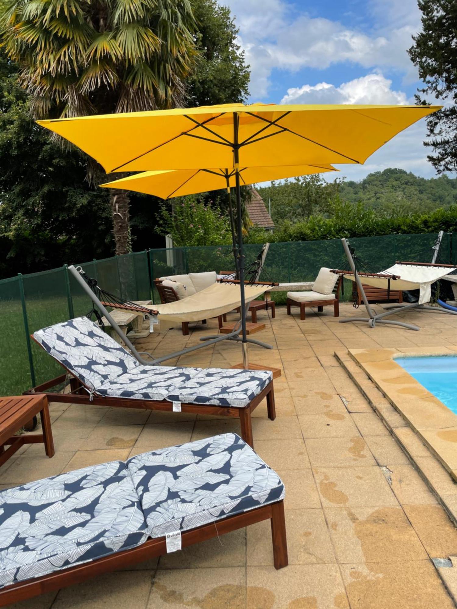 L'Oree Des Roses, Hebergement De Vacances Avec Jardin Et Piscine Gan Kültér fotó